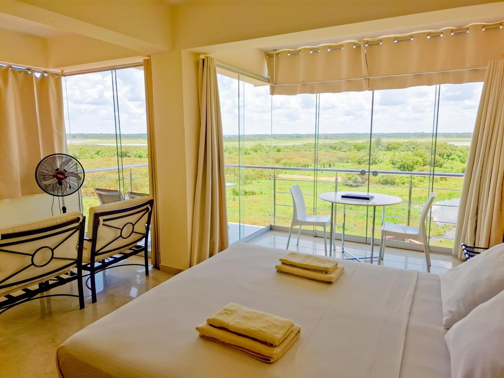 Boulevard 251 Riverside Apartments Iquitos Esterno foto